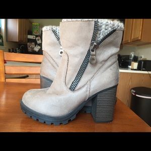 Charlotte Russe Ankle Boots | Size 6